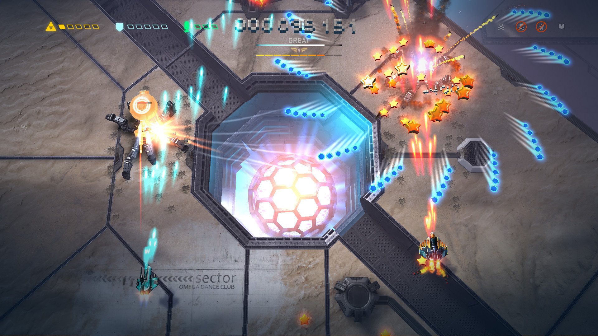 ������ӥSky Force Reloaded������v1.0.0 �ٷ������н�ͼ