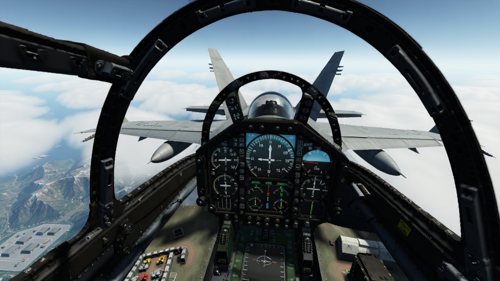 ��ʵ��սģ������Ϸ���棬һ��F/A-18ս�������Ʋ��Ϸ����У���ʻ�����Ǳ��������ɼ����·������ǵ�����Ⱦ��ɽ������»��أ�������дʵ�����廭�ʣ��ɾ��޶���Ԫ��